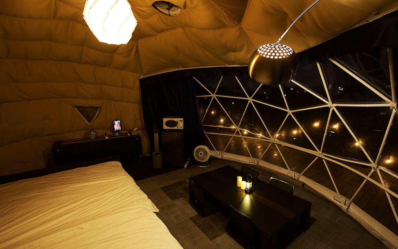 いつもとは違う空間で過ごす非日常 メインビジュアル