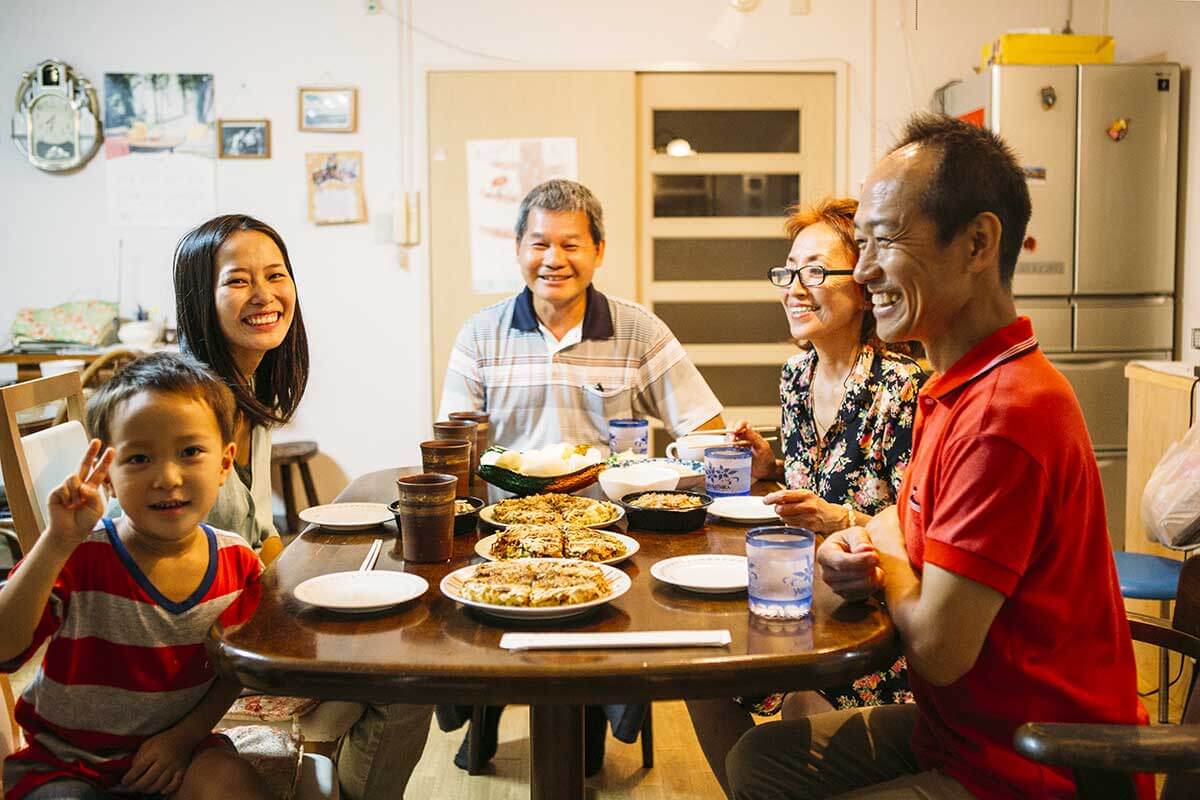 タイミングが合うゲストとは夕食を一緒に食べて交流