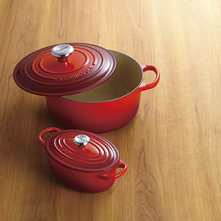 ルクルーゼ 5点セット Amazon.com: Le Creuset Enameled Cast Iron Signature Cookware