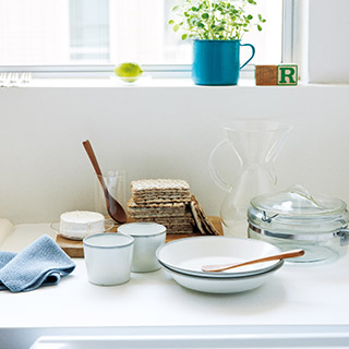 ★ Hanachan様 (専用)ホワイト陶器カップとプレートセット BEAMS DESIGN カップ&プレートセット ホワイト | V景品交換
